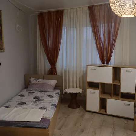 за гости Vivia Country house *