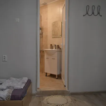 за гости Vivia *